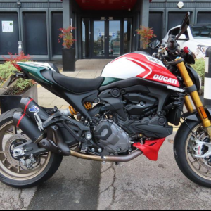 Ducati Monster 937