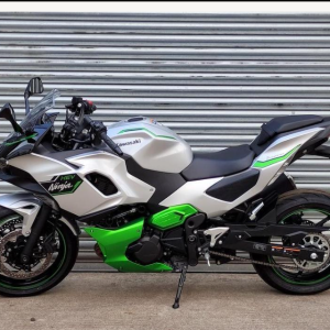 Kawasaki Ninja e-1