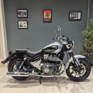 Royal Enfield Super Meteor 650
